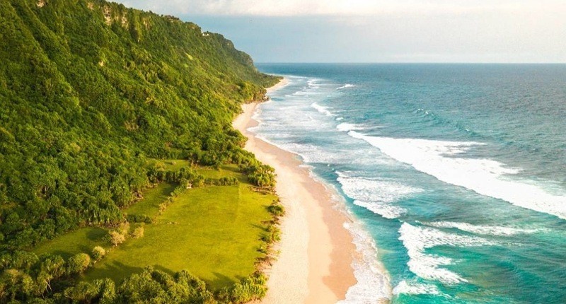 Surga Tersembunyi di Bali, Jelajahi Pantai Nyang-Nyang Punya Pemandangan Sunset Terindah 