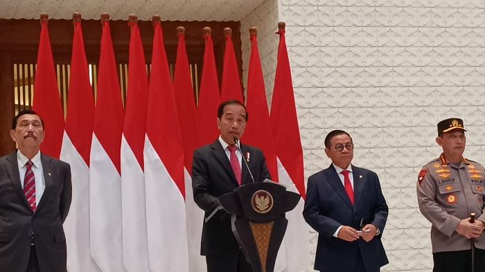 Terbang ke China, Jokowi Temui Xi Jinping dan CEO Tiongkok Bahas Mobil Listrik dan Laut China Selatan