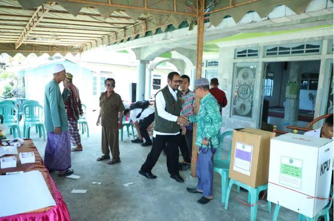 Pantau Pelaksanaan Pemilihan BPD Serentak, Pj Bupati HSU: Proses Berjalan Lancar