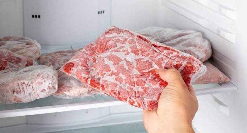 Tips Mencairkan Daging Beku dengan Cepat, Mudah Dimasak dan Hasilnya Lezat!