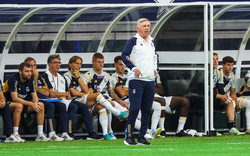 Real Madrid Kesulitan Jebol Barcelona, Carlo Ancelotti: Seperti Ada Tembok 