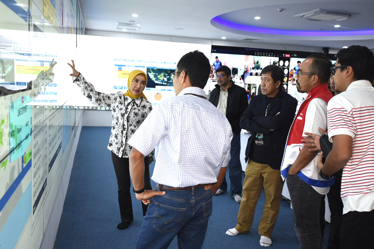 Dirut Pertamina Pantau Penyaluran LPG melalui Command Center