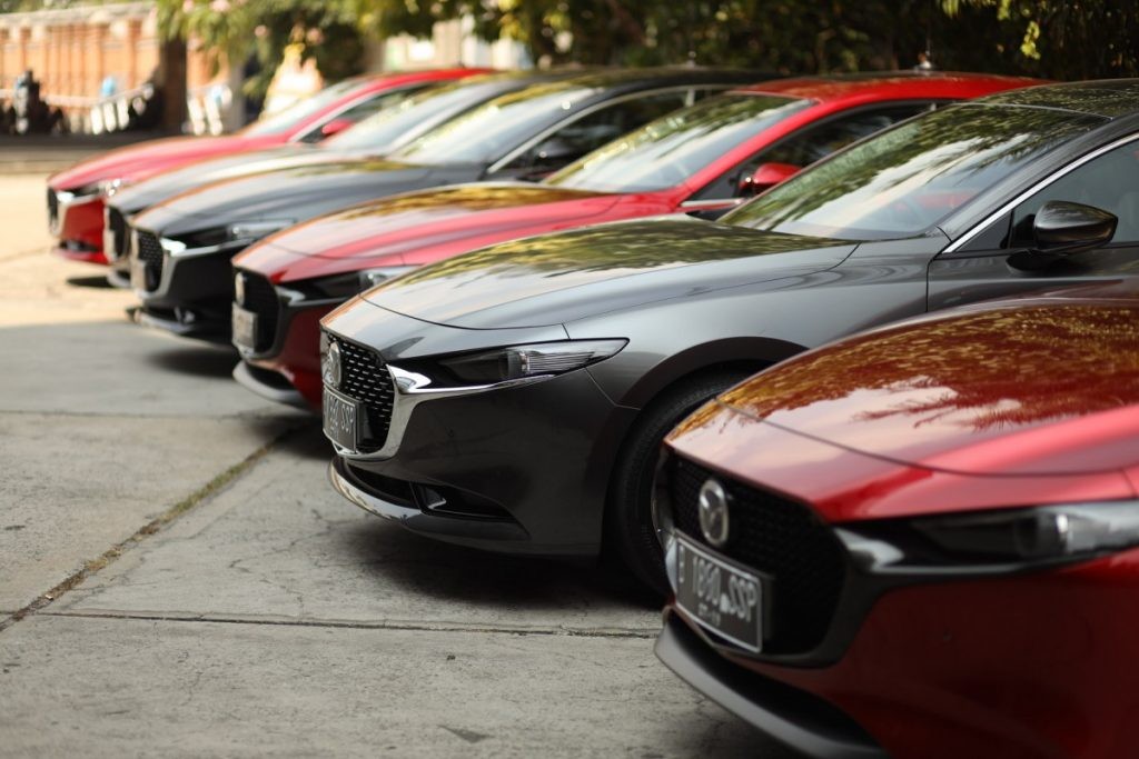 Mobil Mazda Warna Merah Lebih Mahal dari Warna Lain, Mitos atau Fakta?