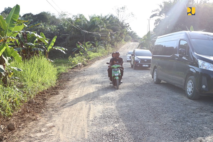 Kementerian PUPR Perbaiki Jalan Rusak di Daerah Penyangga IKN, Gelontorkan Rp110,2 Miliar
