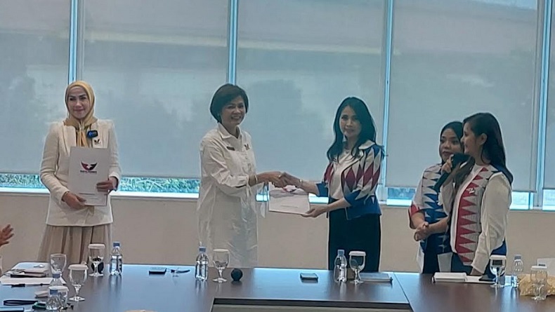 Venna Melinda dan Ci Mehong Diangkat Jadi Pengurus Kartini Perindo