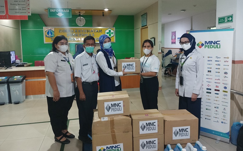 MNC Peduli Salurkan Bantuan Alat Pelindung Diri ke Puskesmas Kemayoran