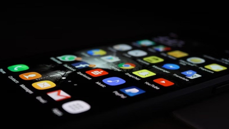 Waspada, Aplikasi Android Berbahaya Ini Curi Data dari WhatsApp