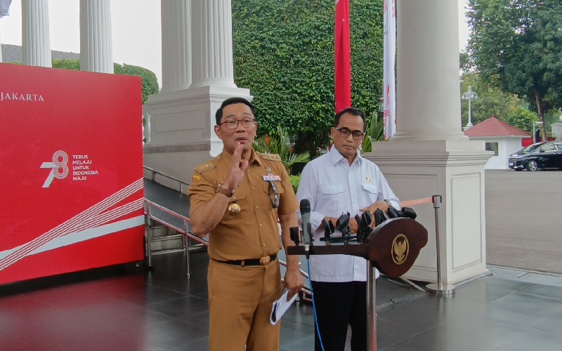 Presiden Jokowi Ratas dengan Ridwan Kamil, Bahas Transportasi Terpadu di Cekungan Bandung