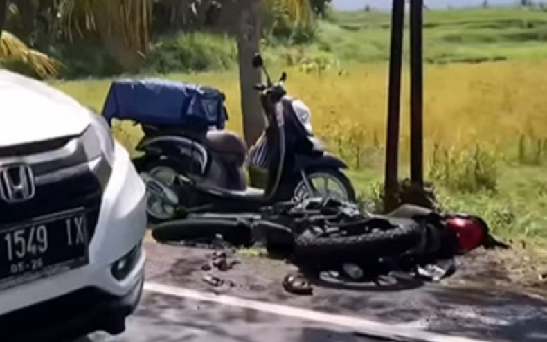 Kecelakaan di Jalur Gilimanuk-Denpasar Tewaskan Penumpang Motor, Truk Sampai Terguling
