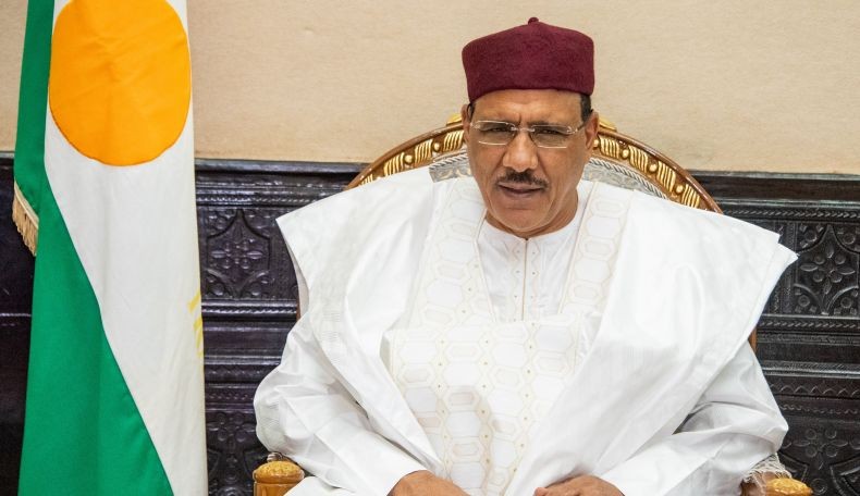 Presiden Niger Mohamed Bazoum: Negara Sedang Diserang, Saya Disandera!