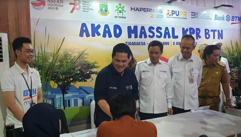 Resmikan Akad KPR Massal di Tangerang, Erick Thohir: Rumah Bapak Saya Jauh di Bawah Ini