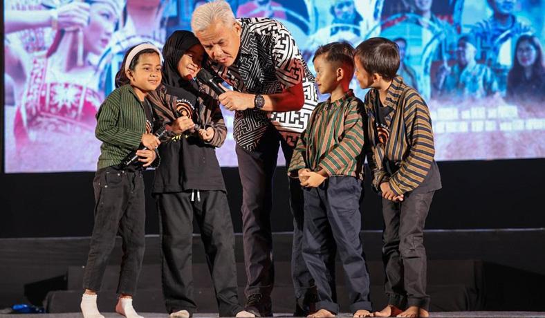 Ganjar Hadiri Launching Film Nyantrik: Visual yang Apik dengan Narasi Menarik