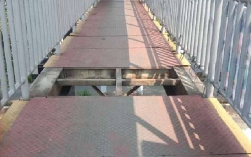 Dinas Bina Marga DKI Pasang CCTV Antisipasi Vandalisme dan Pencurian Besi di JPO