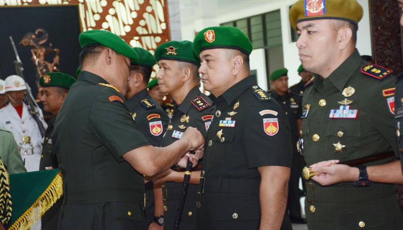 Mutasi Kodam IV/Diponegoro, 4 Perwira Beralih Tongkat Komando 