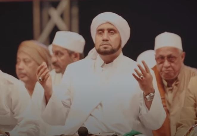  Lirik Sholawat Ya Hanana, Lengkap Teks Arab, Latin, dan Artinya