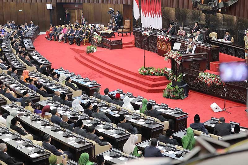 Jokowi Naikkan Anggaran Pendidikan 2024 Jadi Rp660,8 Triliun