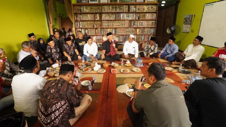 Ganjar Bertemu Wakil Katib Syuriah PCNU Brebes, Kiai dan Ulama: Alhamdulillah, Jateng Aman Tentram