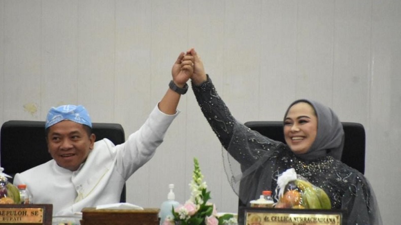 Cellica Nurrachadiana Mundur dari Bupati Karawang, Ini Penggantinya