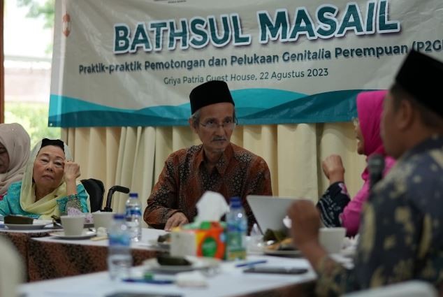 Puan Amal Hayati Gelar Bahtsul Masail soal Polemik Khitan Perempuan