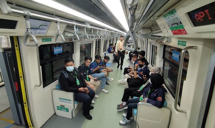 Yuk, Jajal LRT Jabodebek dengan Tarif Rp1 Mulai Besok  