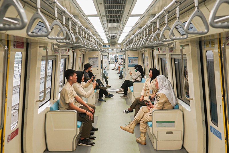 LRT Jabodebek Tambah 2 Trainset, Waktu Tunggu Kereta Jadi 15 Menit!