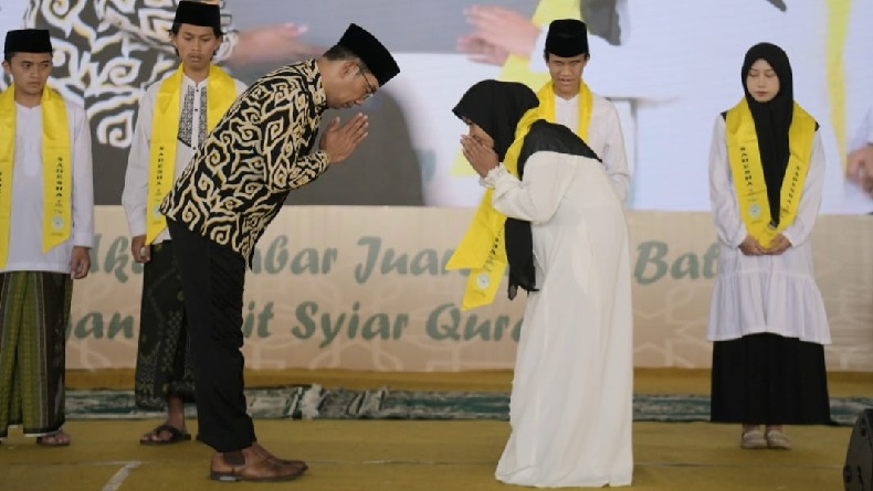 Ridwan Kamil Sukses Berantas Buta Huruf Alquran di Jabar lewat Program Sadesha