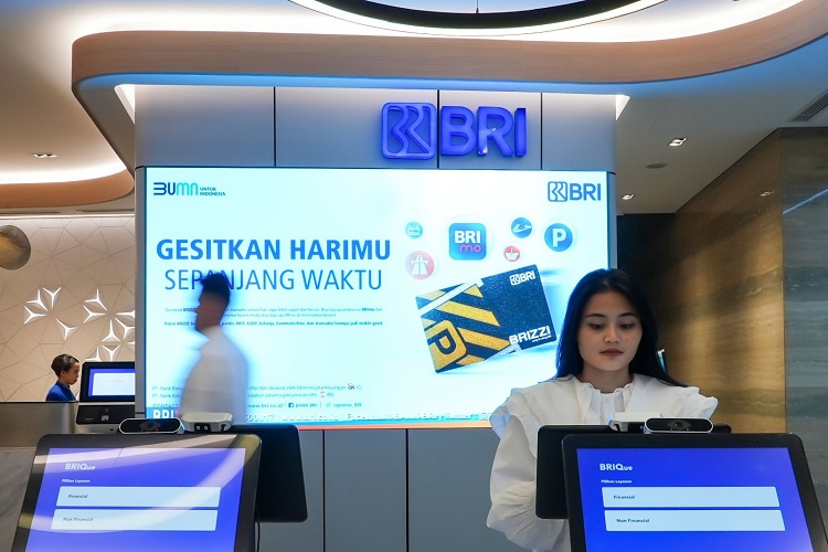 BRI Dukung Pembiayaan Infrakstruktur LRT Jabodebek, Permudah Akses Masuk dengan BRIZZI