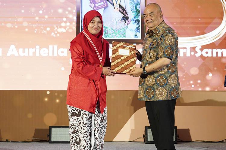 91 Pelajar SMK di Jogja Raih Penghargaan Wirausaha Belia, Ada yang Beromzet Rp100 Juta