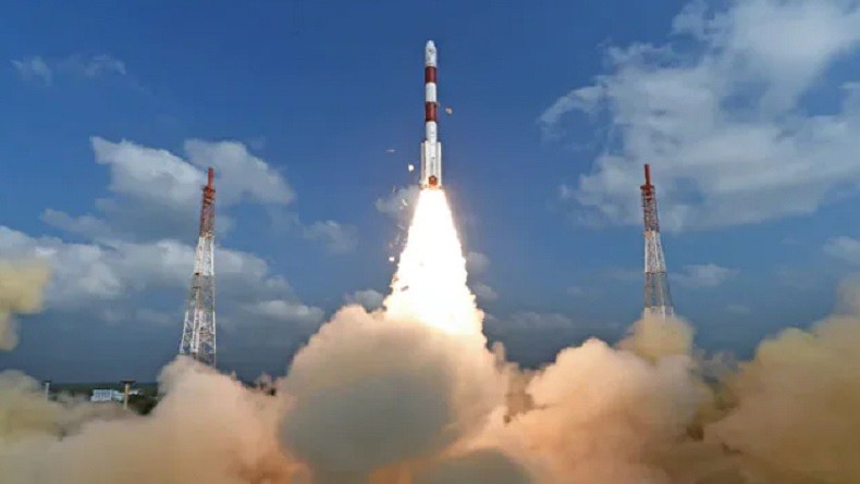 Sukses Luncurkan Misi Bulan dan Matahari, Ini Target Badan Antariksa India Selanjutnya