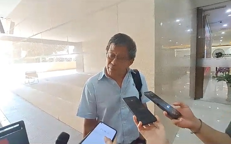 Rocky Gerung Penuhi Panggilan Pemeriksaan Bareskrim Kasus Dugaan Ujaran Kebencian