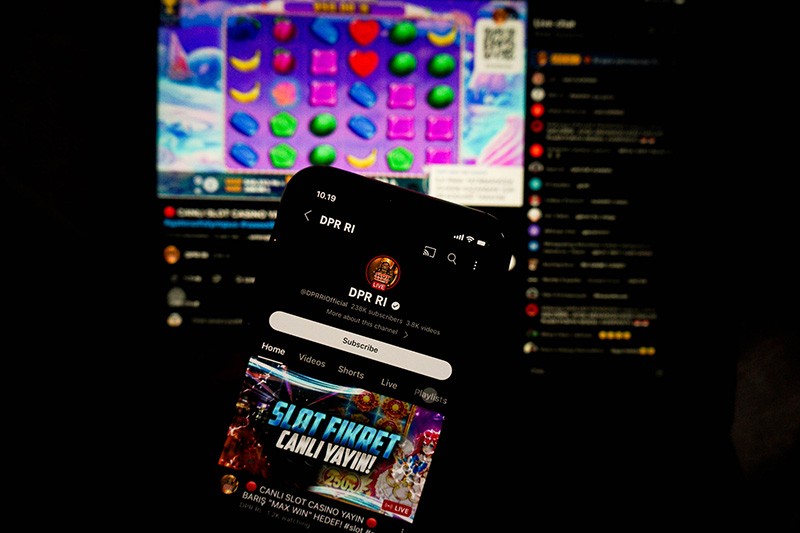 DPR Siapkan Langkah Hukum usai Akun YouTube Diretas Siarkan Judi Online