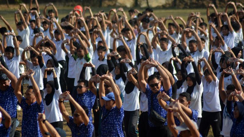 Senam Massal hingga Lomba Tradisional Meriahkan Perayaan Haornas di FIK Unnes 