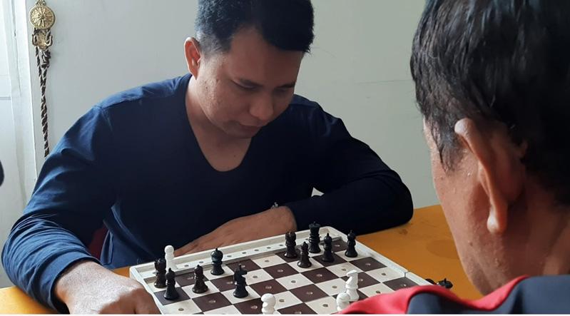 Kisah Indra Yoga, Santri yang Kini Atlet Disabilitas Andalan Indonesia di Cabor Catur   