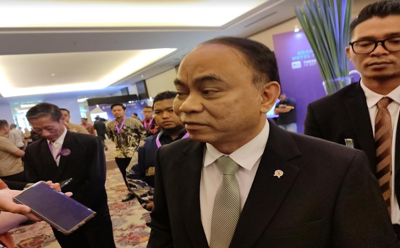 Menkominfo Tegaskan Judi Online Ilegal, Rencana Kenakan Pajak Hanya Wacana