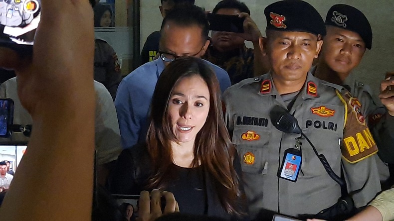 Wulan Guritno Kembali Diperiksa Bareskrim Malam Ini 