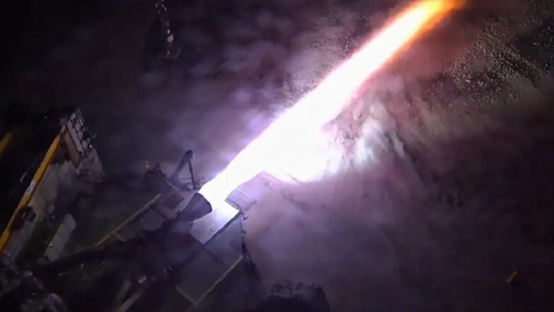 Kabar Baik, SpaceX Rampungkan Uji Mesin untuk Lander Bulan Artemis III