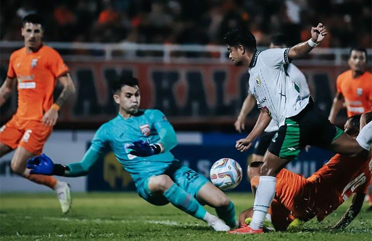 Kecewa Kalah 1-0 Atas Borneo FC, Pelatih PSS Sleman Marian Mihail: Inilah Sepakbola