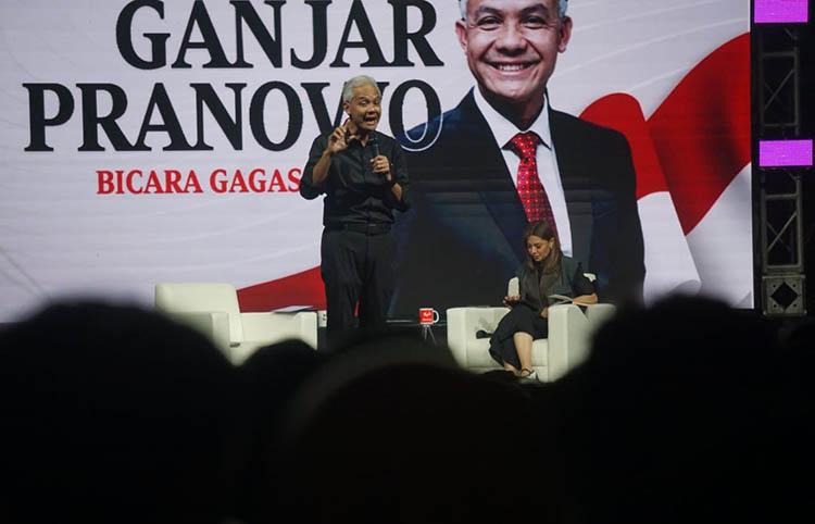 Bicara Gagasan di Depan Mahasiswa UGM, Ganjar Pranowo Tampil Tegas dan Percaya Diri