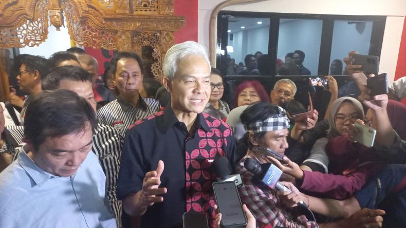 Ganjar Pranowo Apresiasi Kerja Relawan: Dedikasinya Top