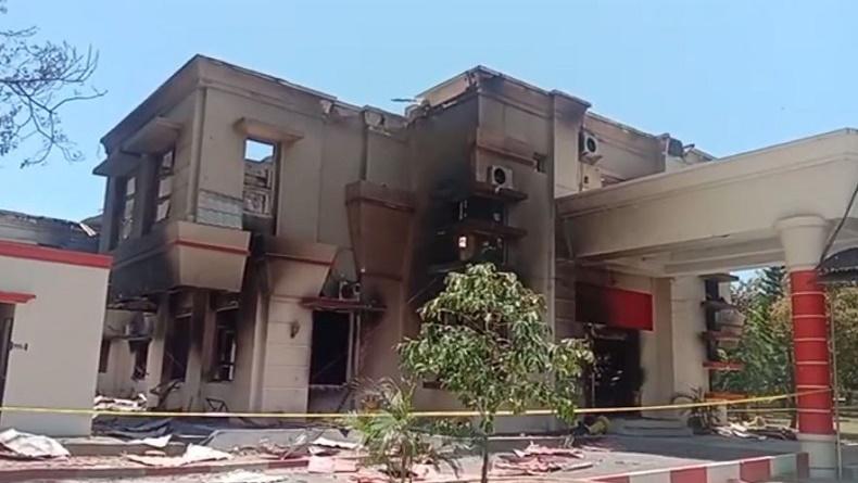Pendemo Rusuh Bakar Kantor Bupati Pohuwato, Polda Gorontalo Tegaskan Akan Usut Tuntas