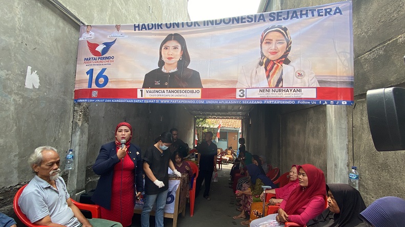 Bacaleg Partai Perindo Neni Nurhayani Gelar Pengobatan Gratis, Peduli Kesehatan Masyarakat