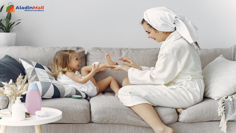 5 Rekomendasi Skincare Bayi yang Aman dan Bebas Iritasi