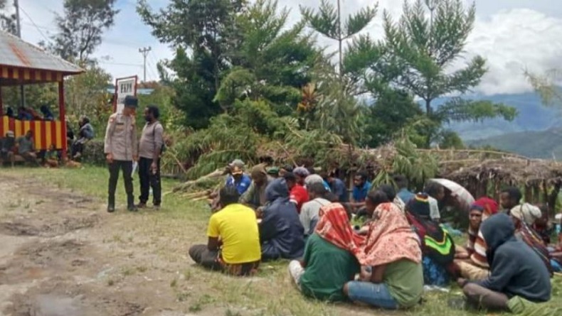 Selesaikan Kasus Zina di Tolikara, Pelaku Bayar Denda Adat Rp14,3 Juta dan Babi 13 Ekor