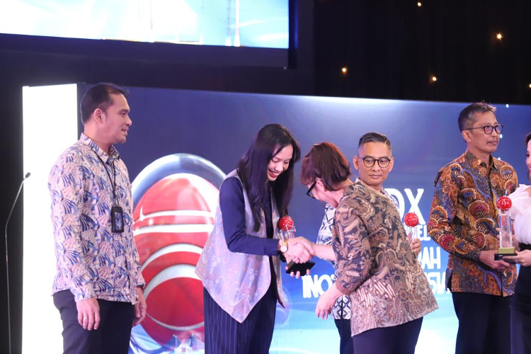 Aktif Hadirkan Inovasi, Bank Mandiri Raih Penghargaan ICAII 2023