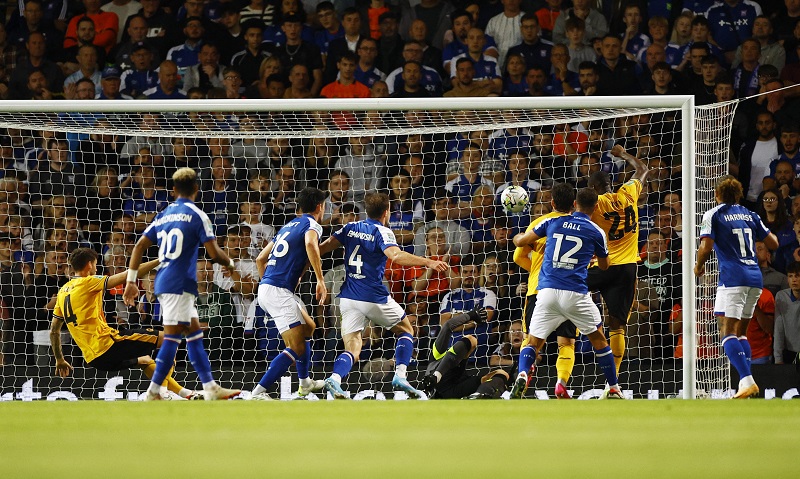 Hasil Lengkap Piala Liga Inggris: Klub Elkan Baggott Hajar Wolves, Man United Menang Telak