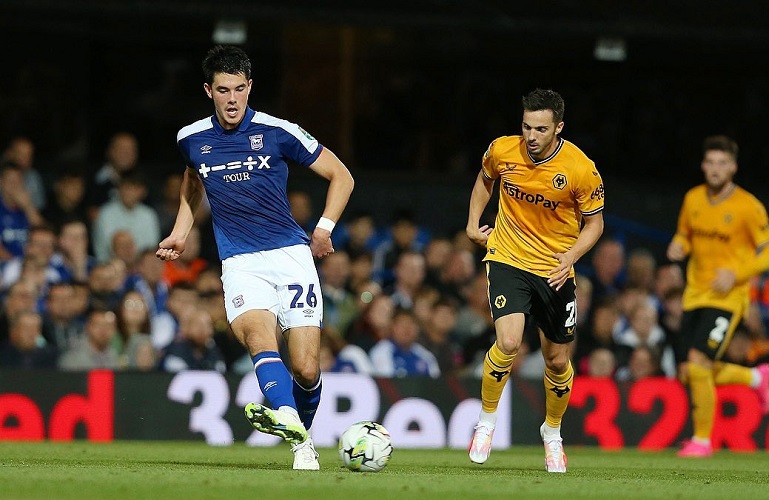 Ini Instruksi Pelatih Ipswich Town kepada Elkan Baggott saat Tumbangkan Wolverhampton di Piala Liga Inggris 2023/2024