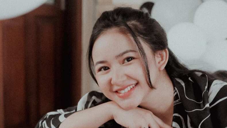 Profil dan Biodata Adinda Azani, Ratu FTV yang Dianggap Baby Face