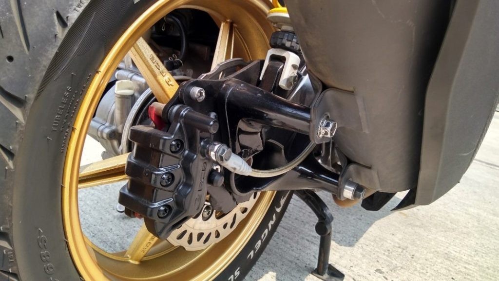 Punya Peran Vital, Ini Cara Mudah Merawat Rem Cakram Motor