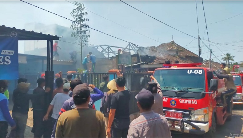 Rumah Warga di Malang Ludes Terbakar gegara Pemilik Lupa Matikan Kompor 