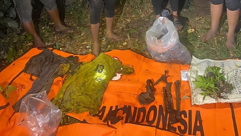 Penampakan Kerangka Manusia Dicor Dalam Drum di Aceh Besar, Pakai Kaus Kuning Angka 13